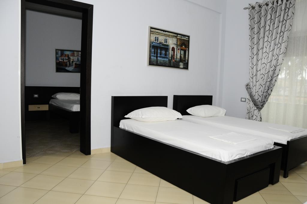 Tirana Hotel Ksamil Oda fotoğraf