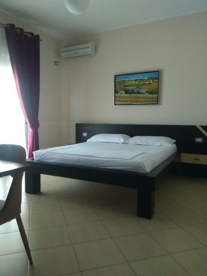 Tirana Hotel Ksamil Dış mekan fotoğraf